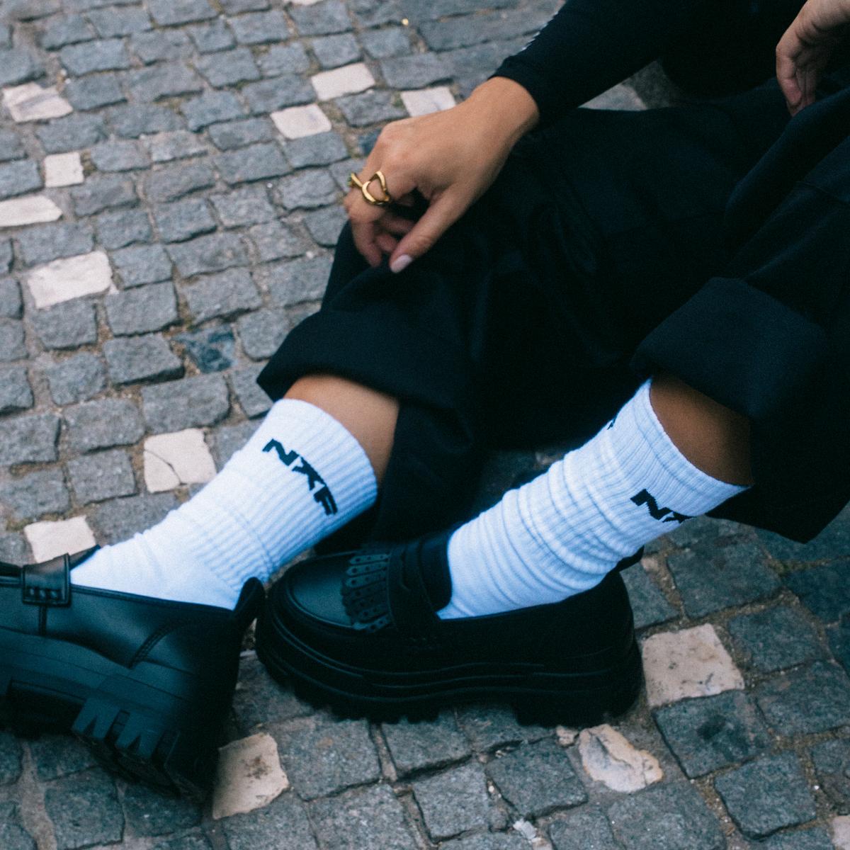 NF WHITE AND BLACK SOCKS
